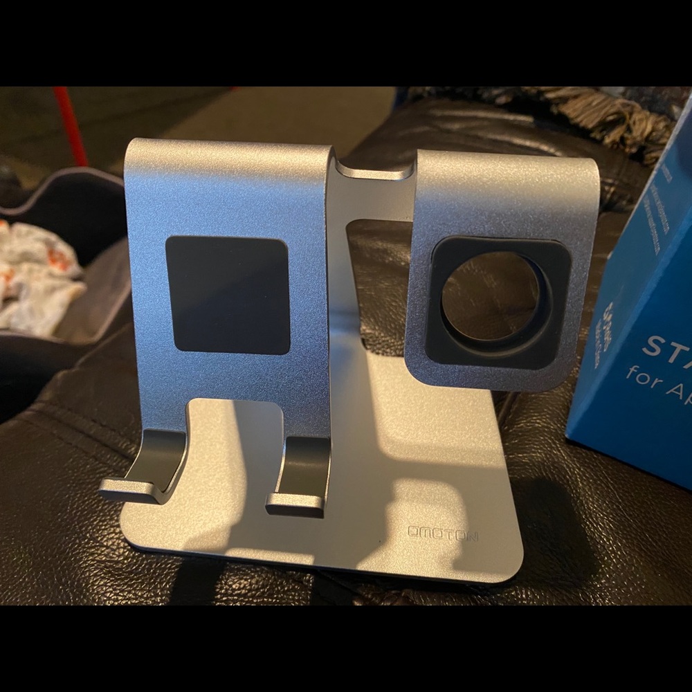 Apple Watch and cellphone stand
